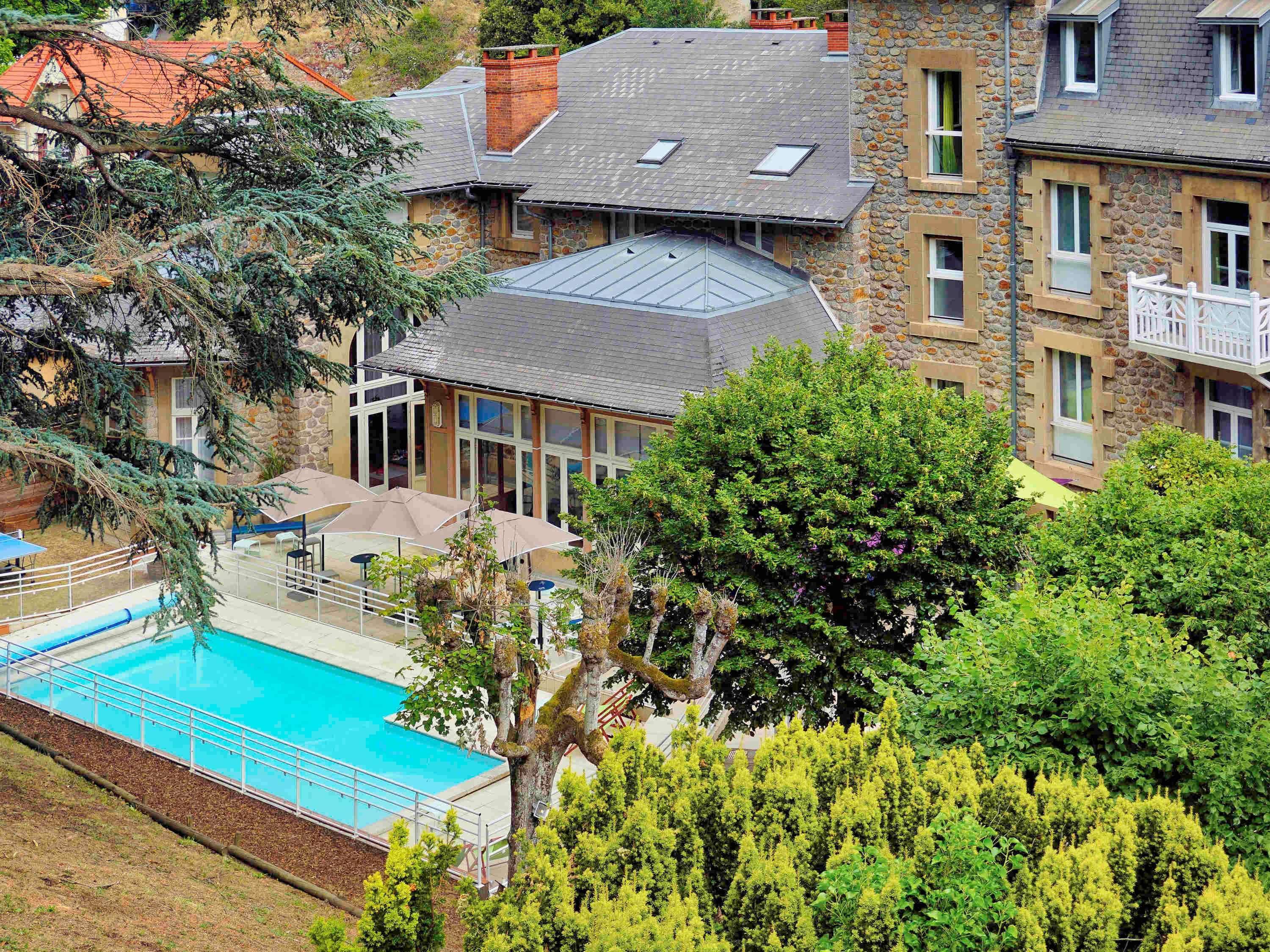 Hôtel Mercure Saint-Nectaire Spa&Bien-être Exterior foto